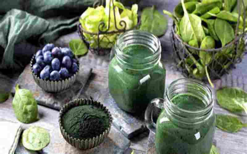 Bloom Greens and Superfoods